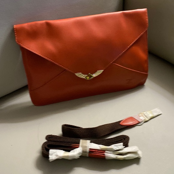 Soft crossbody pumpkin rich orange purse with twill shoulder strap & wrist strap - Picture 1 of 6